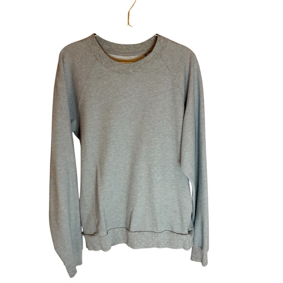 ALO Yoga Men’s Impel Waffle grey crewneck sweatshirt with pockets. Size Large - Picture 3 of 8